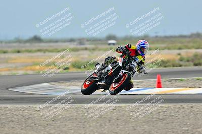 media/Apr-18-2025-TrackDaz (Fri) [[45f5874c44]]/B Group/Session 2 (Turn 7)/